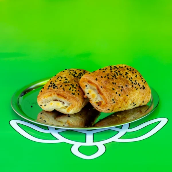 İki Peynirli Çörek